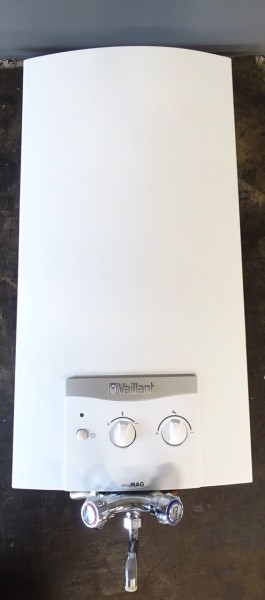 Vaillant Geyser MAG atmoMAG 11-0/1 XI H Gas-Durchlauferhitzer 20kW Bj.2017