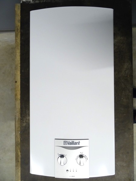 Vaillant Geyser MAG atmoMAG 11-0/0 XI H Gas-Durchlauferhitzer 20kW Bj.2013