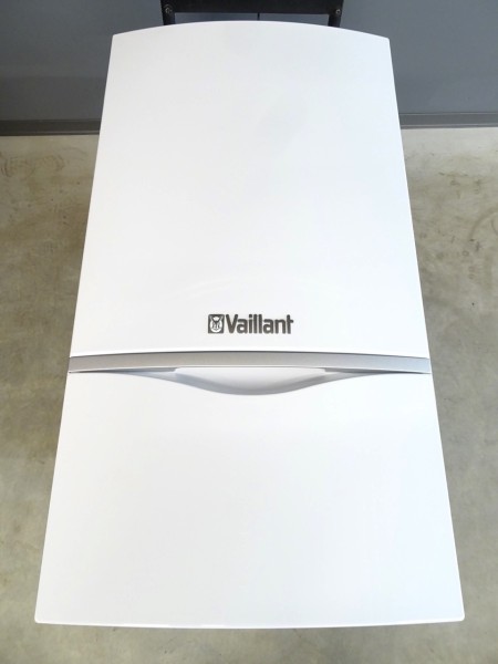 Vaillant atmoTEC exclusiv VC DE 104/4-7-HL Gas-Heiz-Therme 10kW Heizung Bj.2015